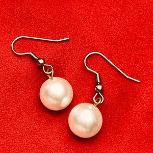 Beautiful Pearl Earrings